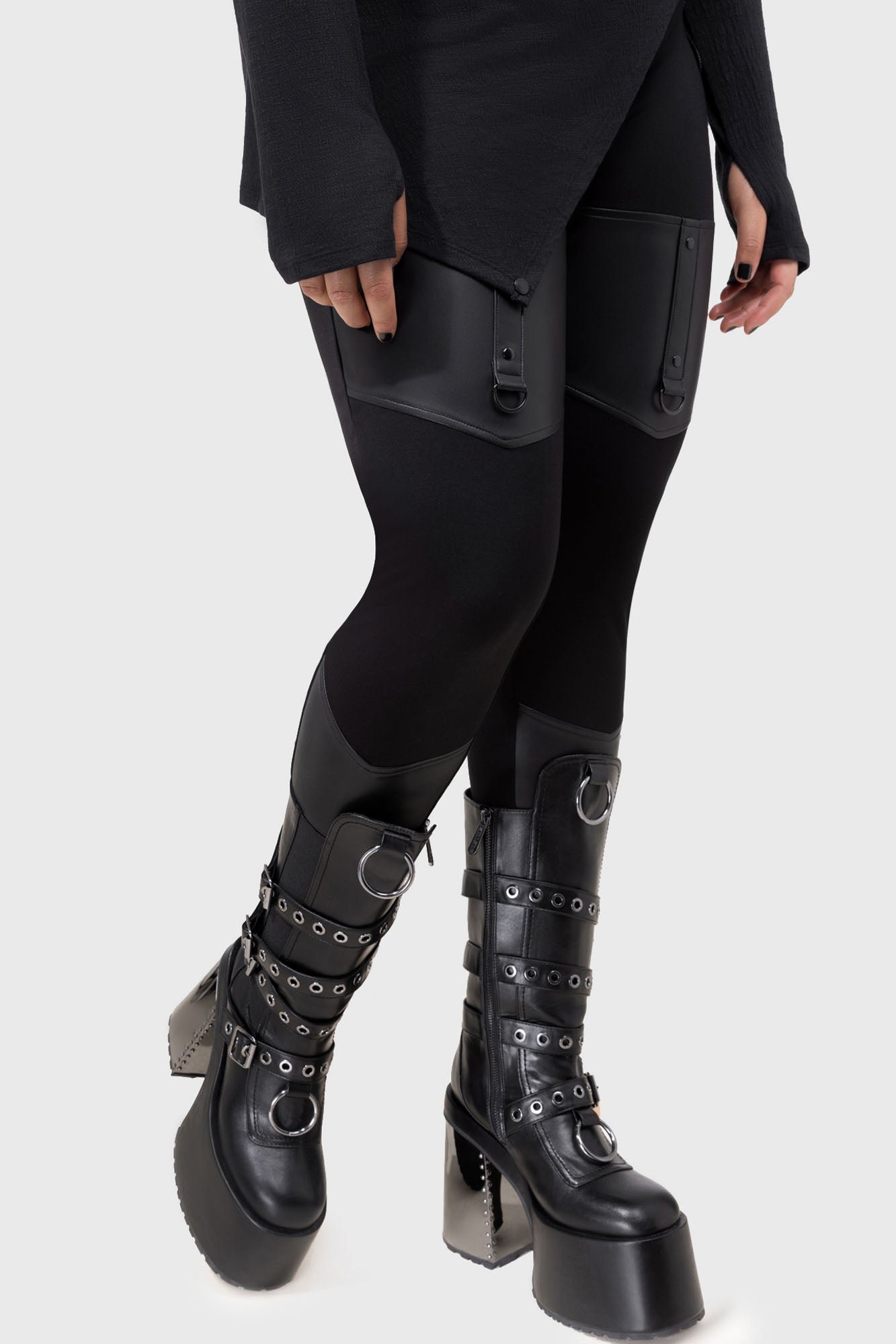 Fallen World Leggings - Image 5